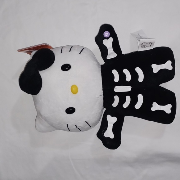 Hello Kitty skeleton side stepper plush NWT - Picture 1 of 4